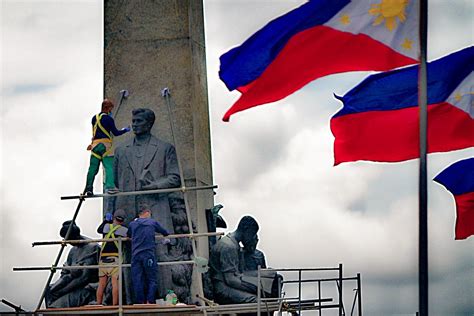 bagumbayan scandal|On Rizal Day, Robredo calls on Filipinos to respond to needs.